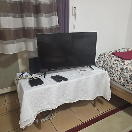 Erik * ブダペスト